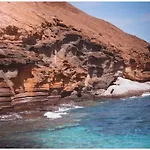 Single Fin Surf Vandrarhem