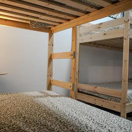 Albergue Single Fin Surf Arona (Tenerife)